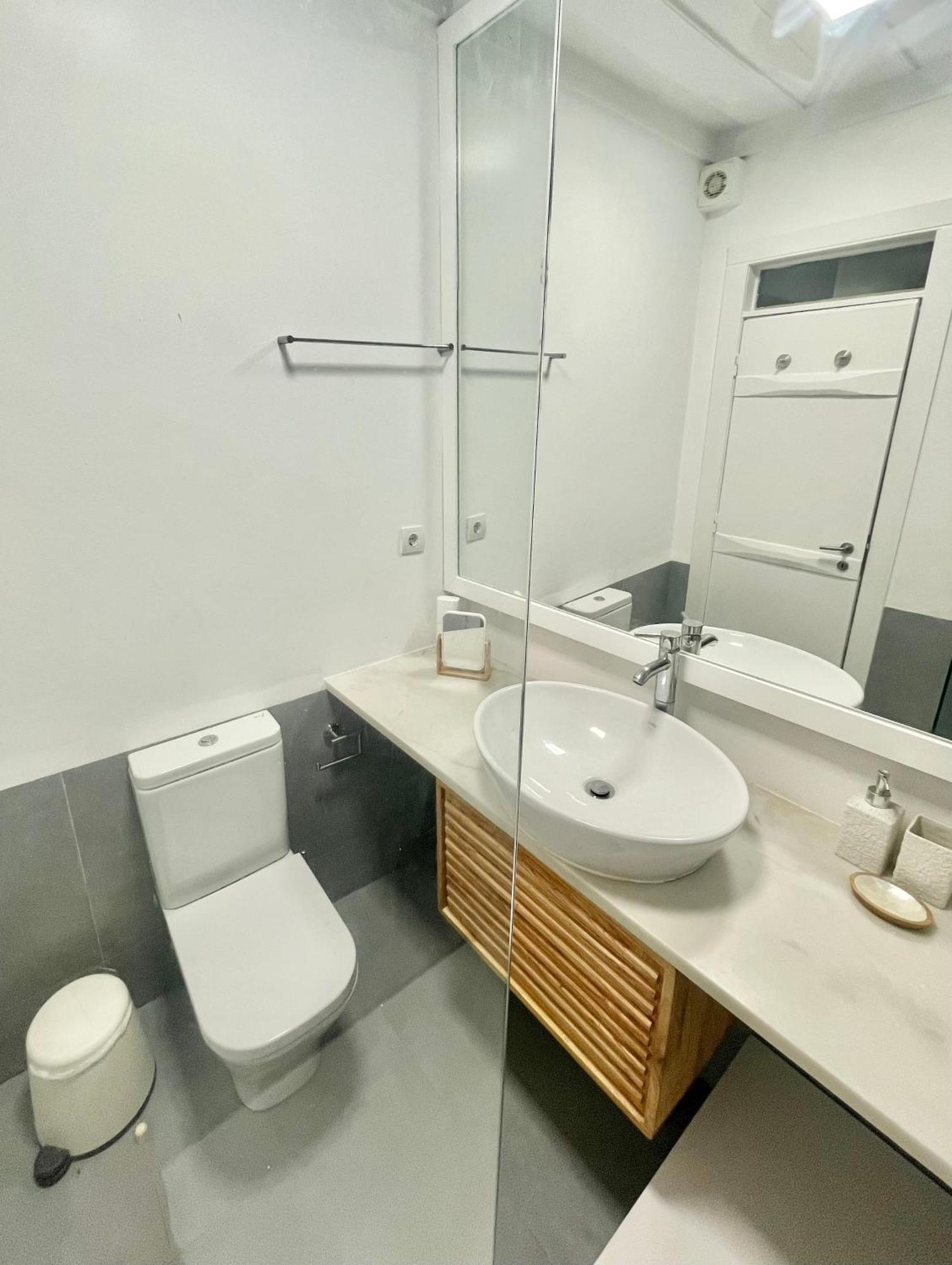 Carmo'S Wonder Apartment Lisbon Bagian luar foto